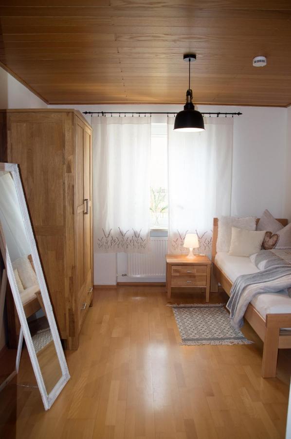 Ferienwohnung Seenglueck Wackersdorf Ngoại thất bức ảnh