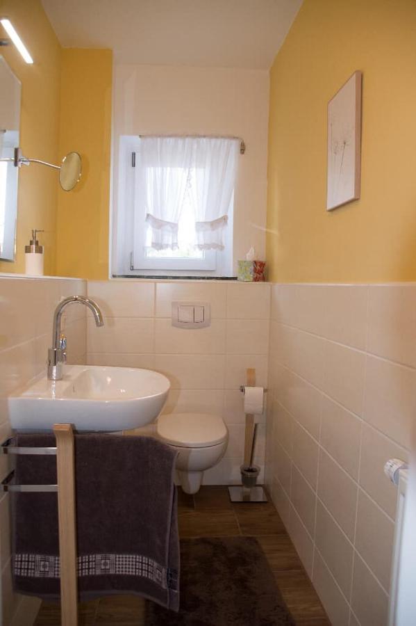 Ferienwohnung Seenglueck Wackersdorf Ngoại thất bức ảnh